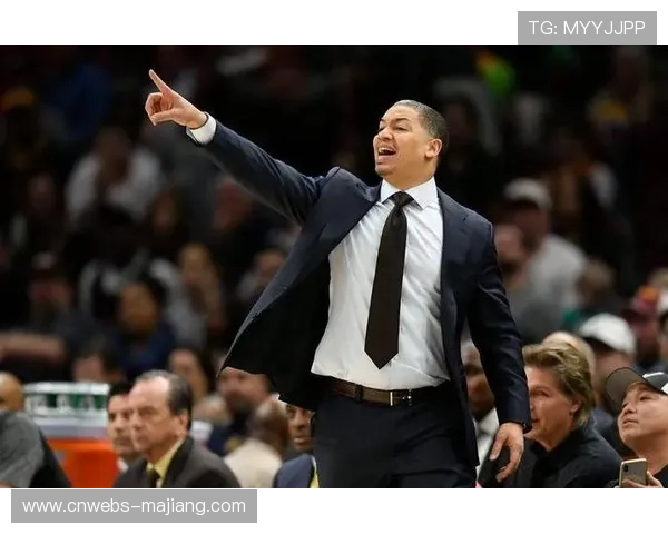 步行者主帅卡莱尔执教生涯突破千胜大关,现役教练科尔、里弗斯、基德与雷迪克胜场数引关注 步行者主帅卡莱尔执教生涯突破千胜大关,现役教练科尔、里弗斯、基德与雷迪克胜场数引关注