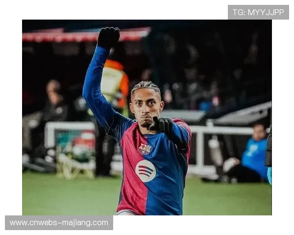 巴萨核心拉菲尼亚已归队合练,有望出战对阵莱万特关键战 巴萨核心拉菲尼亚已归队合练,有望出战对阵莱万特关键战